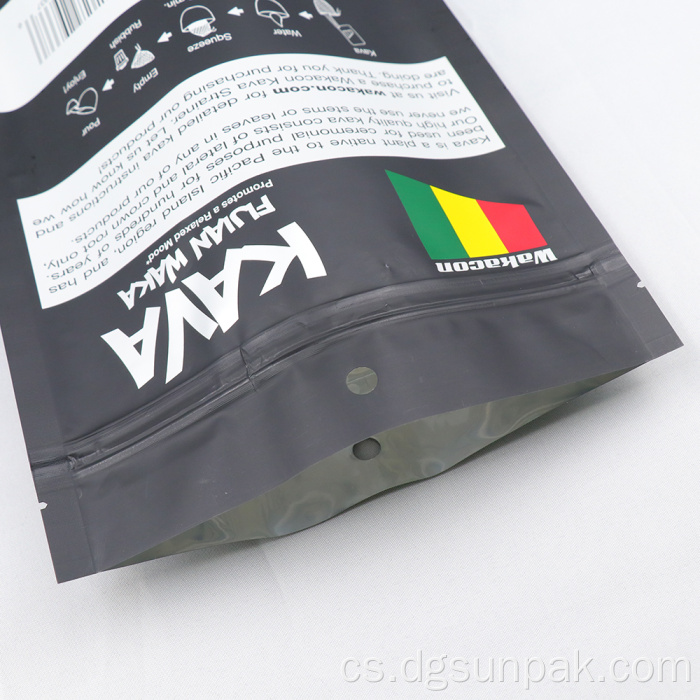 Samostatné uzavíratelné sáčky na ořechy